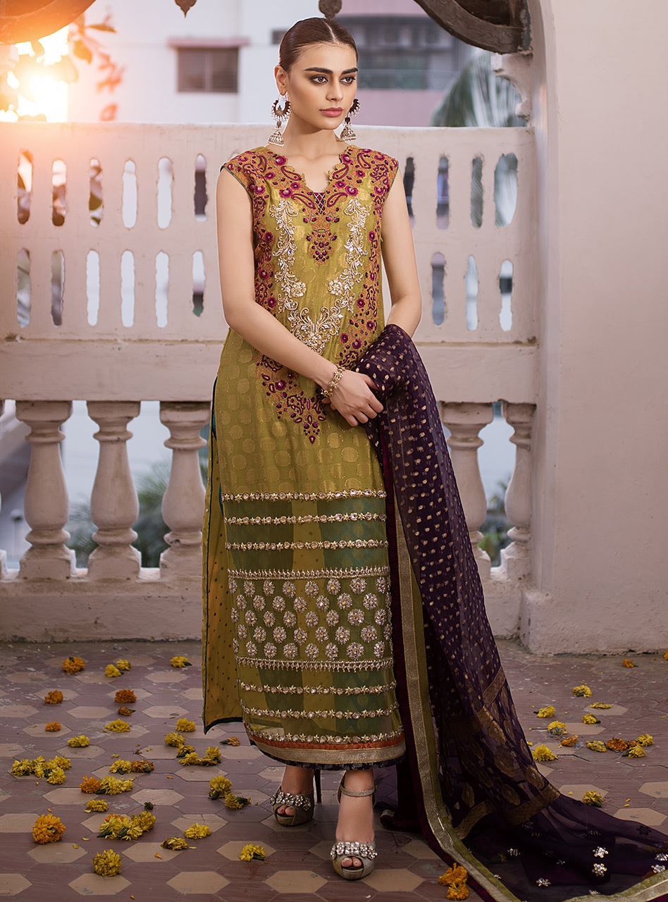 Zainab Chottani | Semi Formals | KIRANA by Zainab Chottani - Designer Dress - Type: Ladies Clothes - Available at Libayah - 100% Original