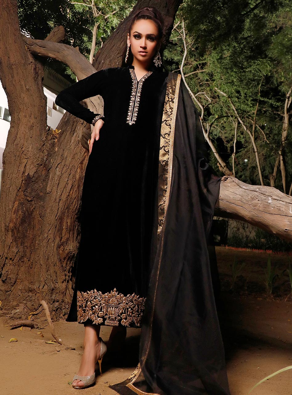 Zainab Chottani | Semi Formals | MYSTERIOUS SHADOW by Zainab Chottani - Designer Dress - Type: Ladies Clothes - Available at Libayah - 100% Original