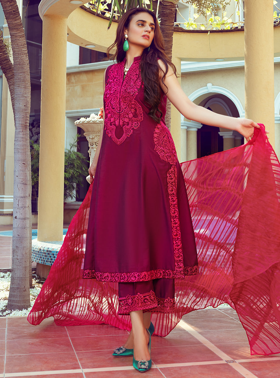 Zainab Chottani | Luxury Pret | BERRY BLISS by Zainab Chottani - Designer Dress - Type: Ladies Clothes - Available at Libayah - 100% Original