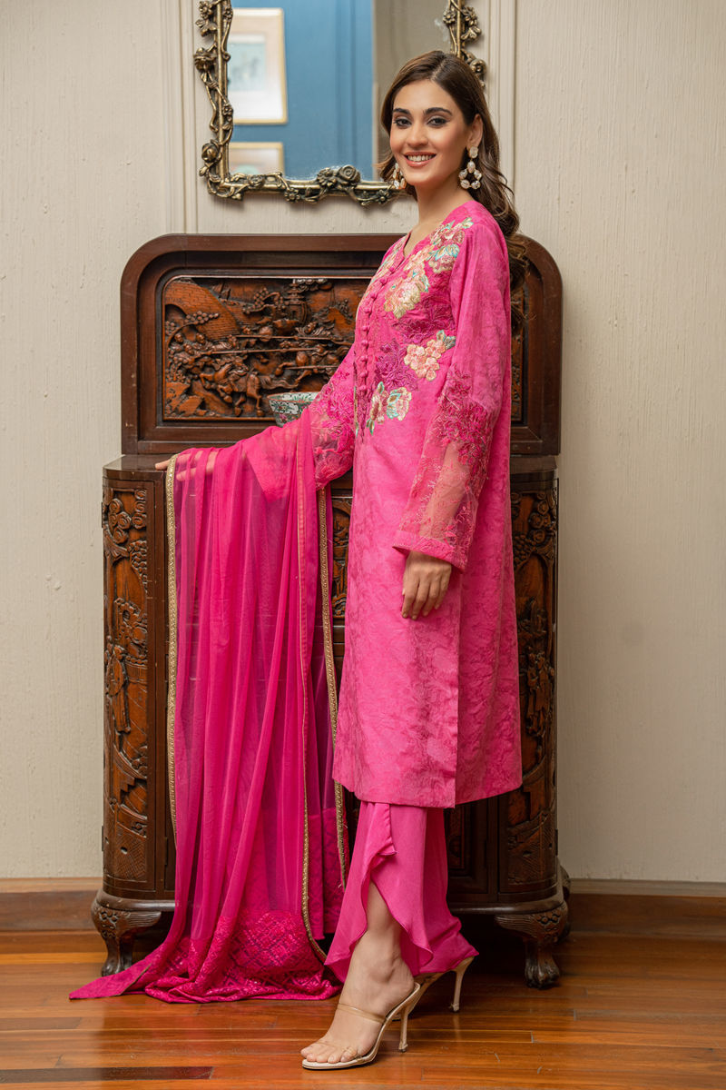 Shamaeel Ansari | Essentials 25 | TL-03 by Shamaeel Ansari - Designer Dress  - Type : Ladies Clothes - Available at Libayah - 100% Original 
