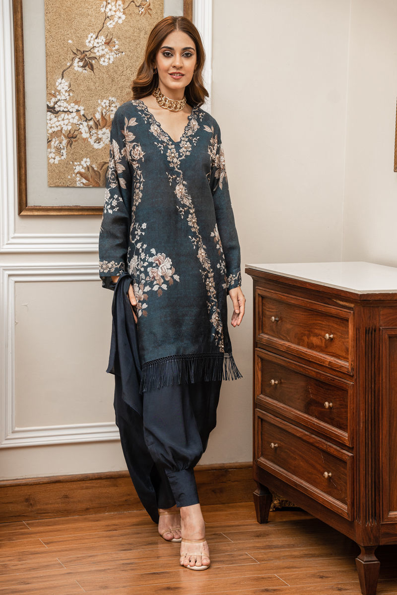 Shamaeel Ansari | Essentials 25 | TL-04 by Shamaeel Ansari - Designer Dress  - Type : Ladies Clothes - Available at Libayah - 100% Original 