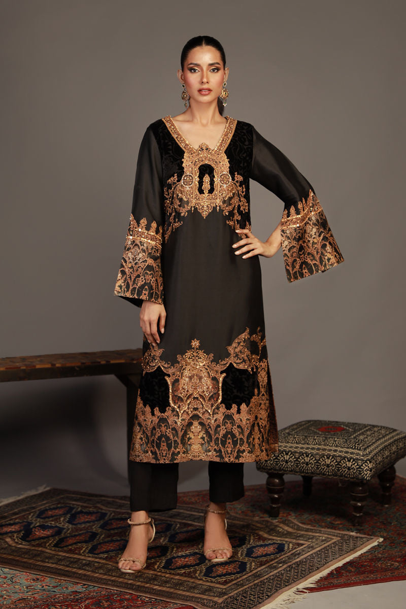 Shamaeel Ansari | Royal Vogue Formals | RV-03 by Shamaeel Ansari - Designer Dress - Type: Ladies Clothes - Available at Libayah - 100% Original