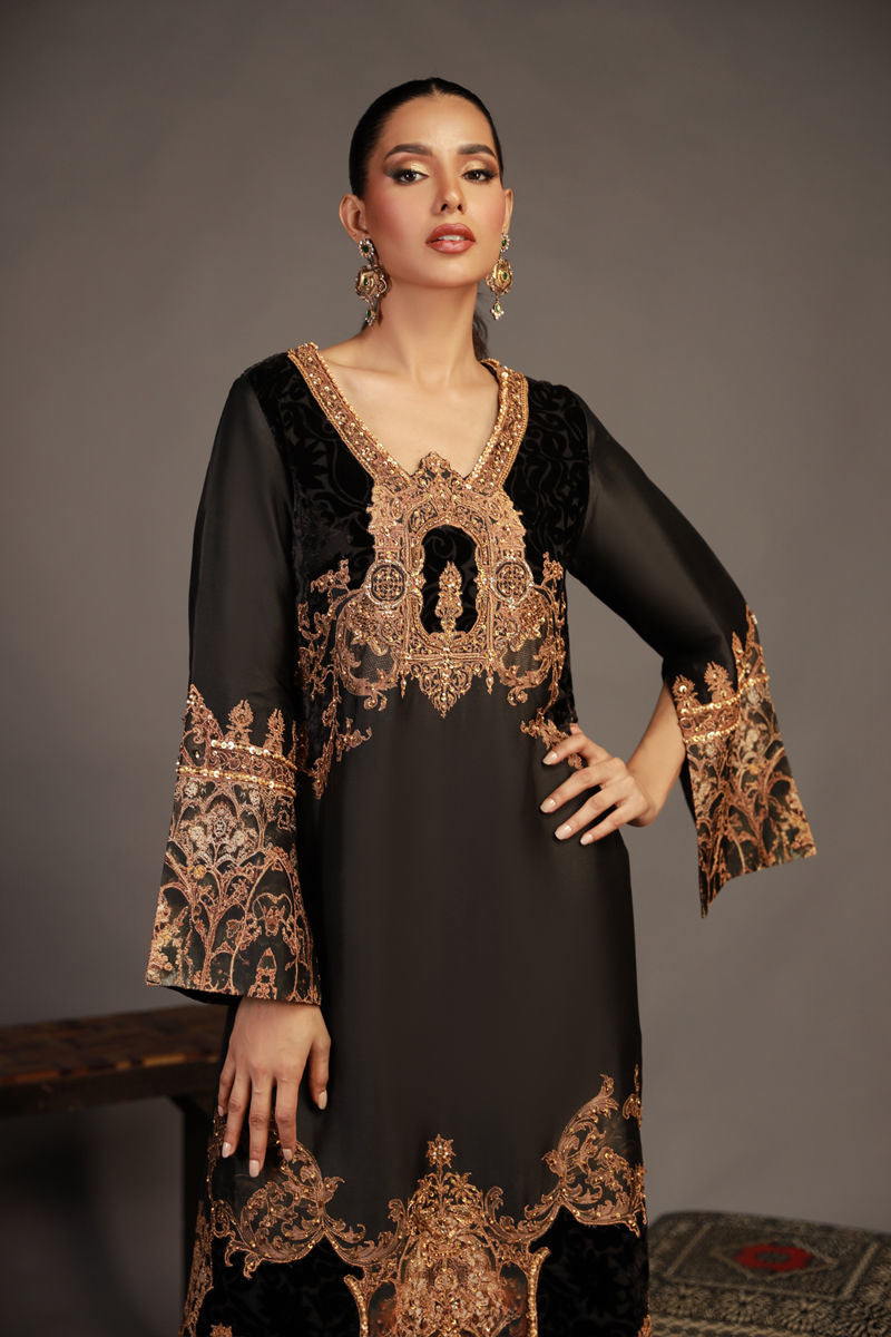 Shamaeel Ansari | Royal Vogue Formals | RV-03 by Shamaeel Ansari - Designer Dress - Type: Ladies Clothes - Available at Libayah - 100% Original