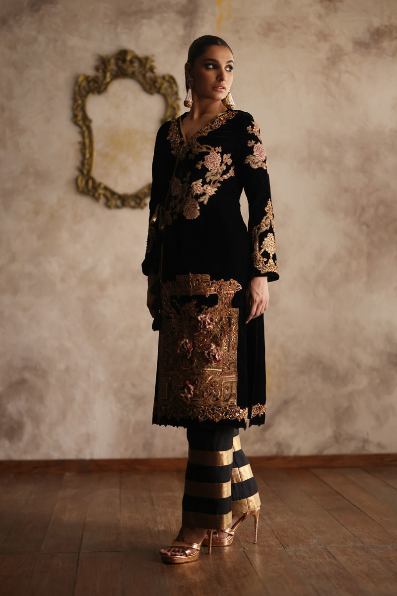 Shamaeel Ansari | Symposium of Queens | EQ-13 by Shamaeel Ansari - Designer Dress - Type: Bridal - Available at Libayah - 100% Original