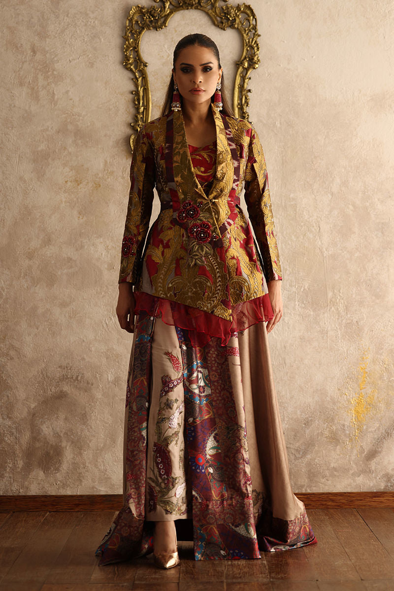 Shamaeel Ansari | Symposium of Queens | EQ-08 by Shamaeel Ansari - Designer Dress - Type: Bridal - Available at Libayah - 100% Original
