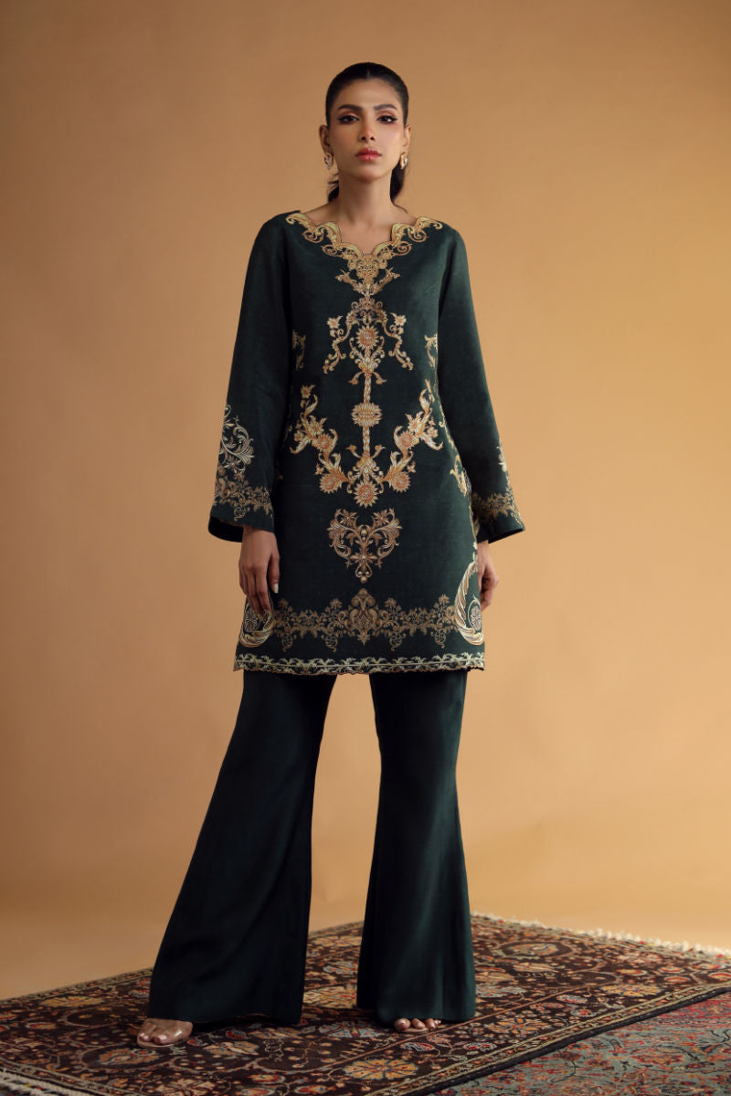 Shamaeel Ansari | Divine Couture | DC-07 by Shamaeel Ansari - Designer Dress - Type: Ladies Clothes - Available at Libayah - 100% Original
