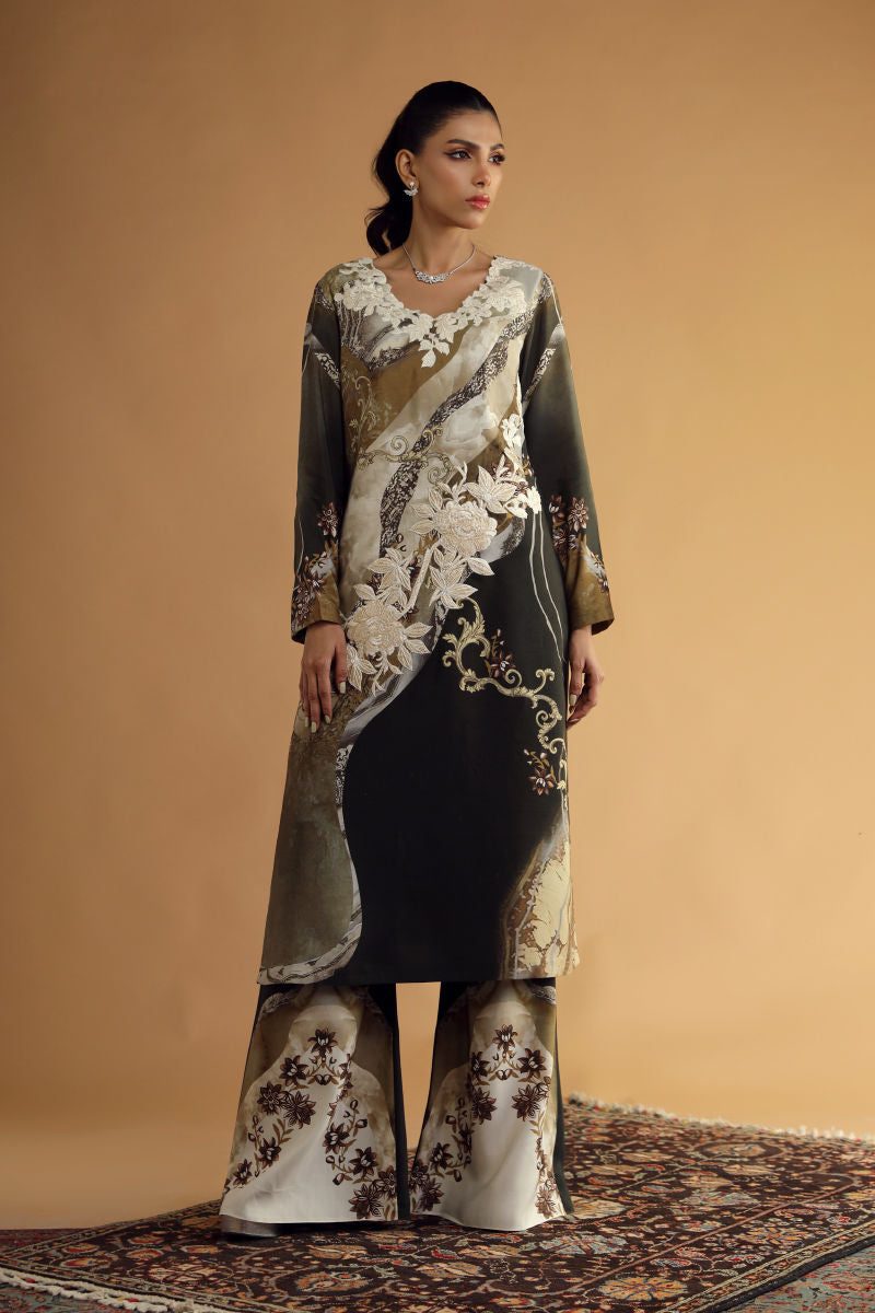 Shamaeel Ansari | Divine Couture | DC-08 by Shamaeel Ansari - Designer Dress - Type: Ladies Clothes - Available at Libayah - 100% Original