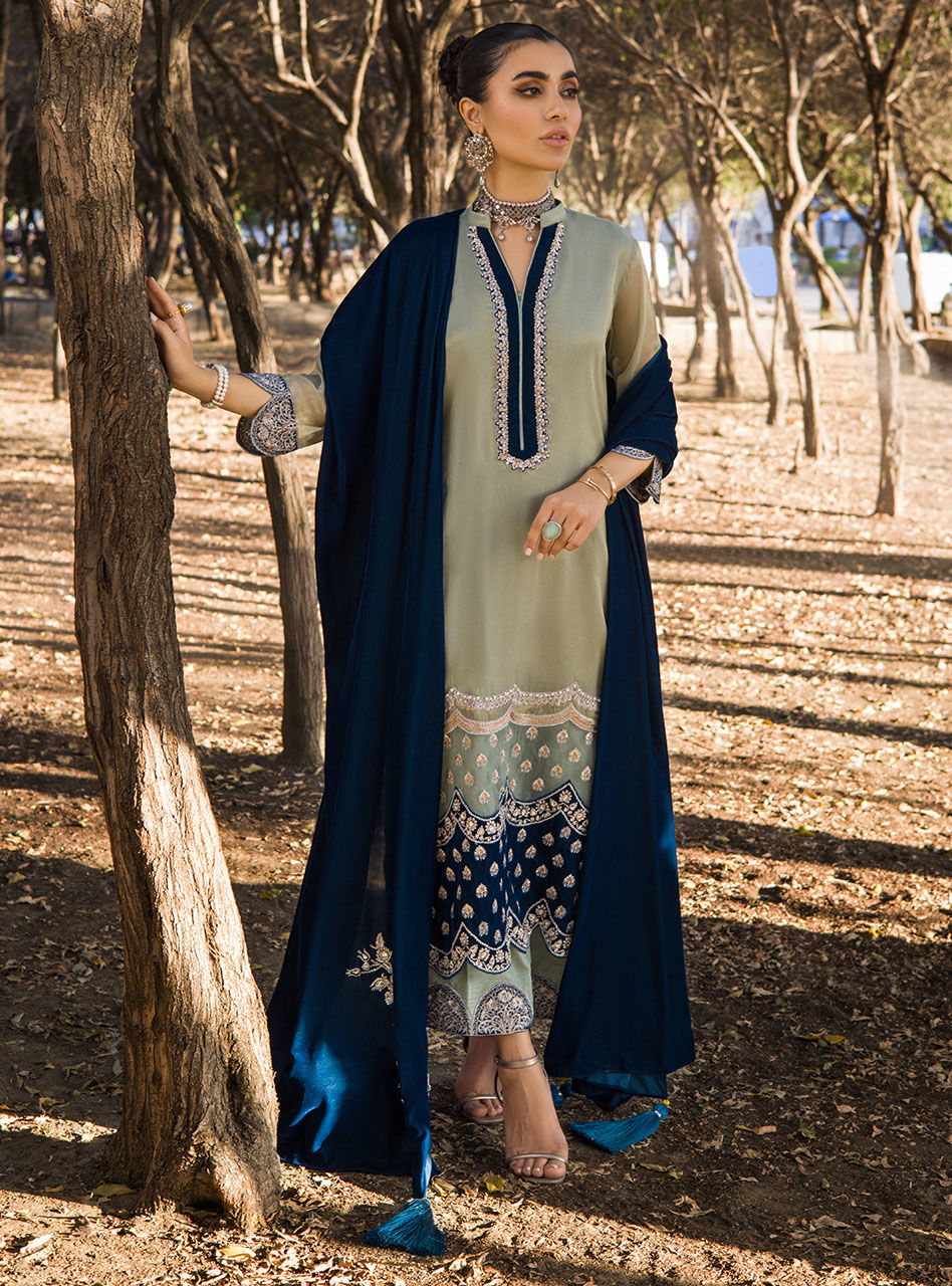 Zainab Chottani | Semi Formals | FEHYA by Zainab Chottani - Designer Dress - Type: Ladies Clothes - Available at Libayah - 100% Original