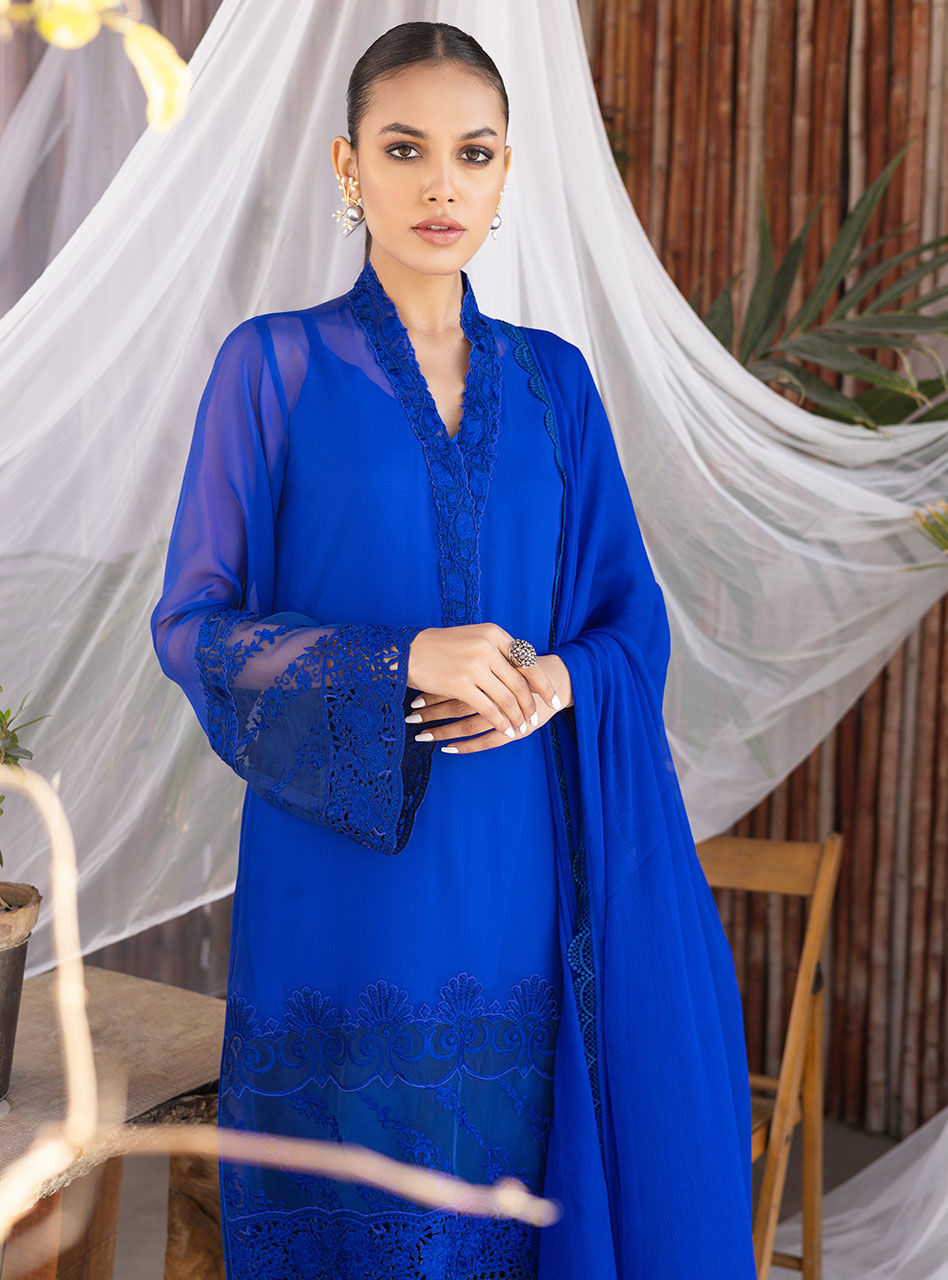 Zainab Chottani | Casual Pret | CRYSTAL AURA by Zainab Chottani - Designer Dress - Type: Casual - Available at Libayah - 100% Original