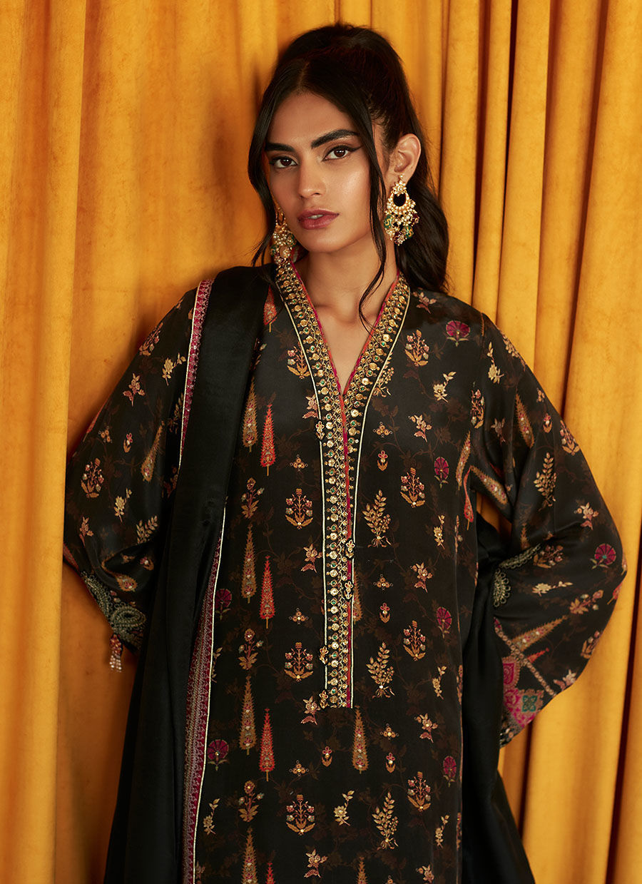 Farah Talib Aziz | Designer Picks 24 | GINA SHIRT AND DUPATTA by Farah Talib Aziz - Designer Dress - Type: Ladies Clothes - Available at Libayah - 100% Original