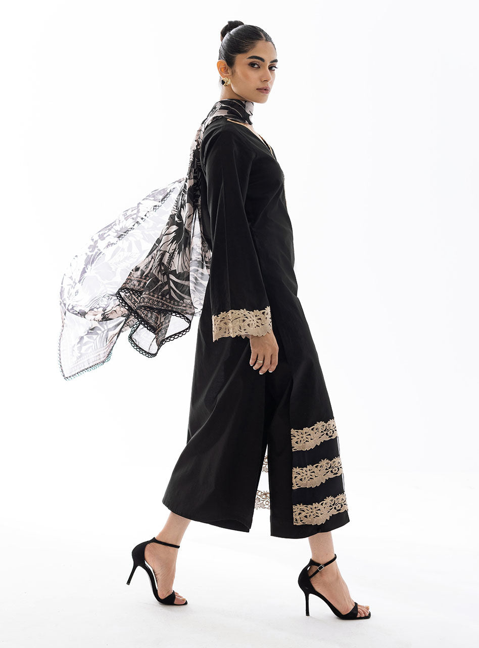 Zainab Chottani | Casual Pret | EBONY JASPER by Zainab Chottani - Designer Dress - Type: Casuals - Available at Libayah - 100% Original