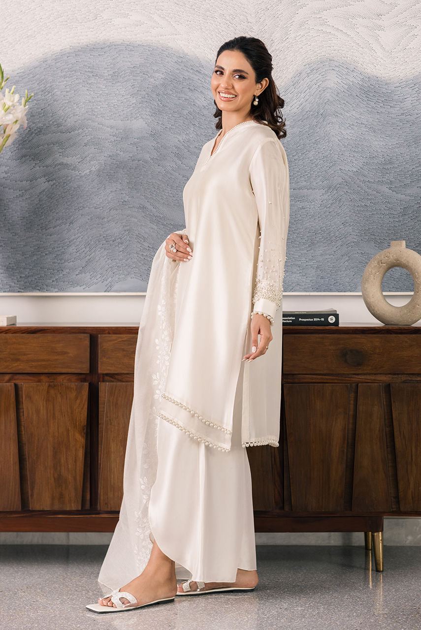 Deepak Perwani | Eid Edit 25 | Kut328 by Deepak Perwani - Designer Dress - Type: Ladies Clothes - Available at Libayah - 100% Original