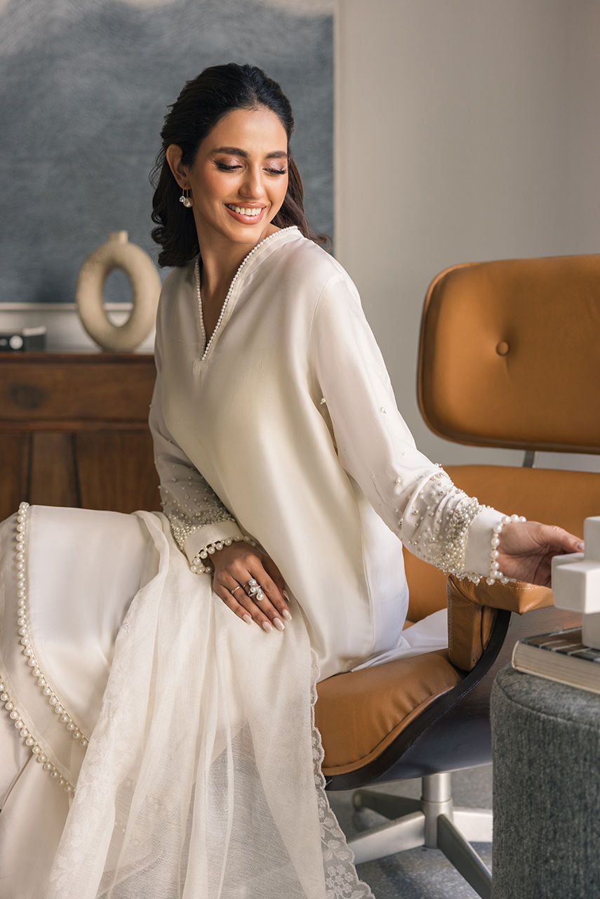 Deepak Perwani | Eid Edit 25 | Kut328 by Deepak Perwani - Designer Dress - Type: Ladies Clothes - Available at Libayah - 100% Original