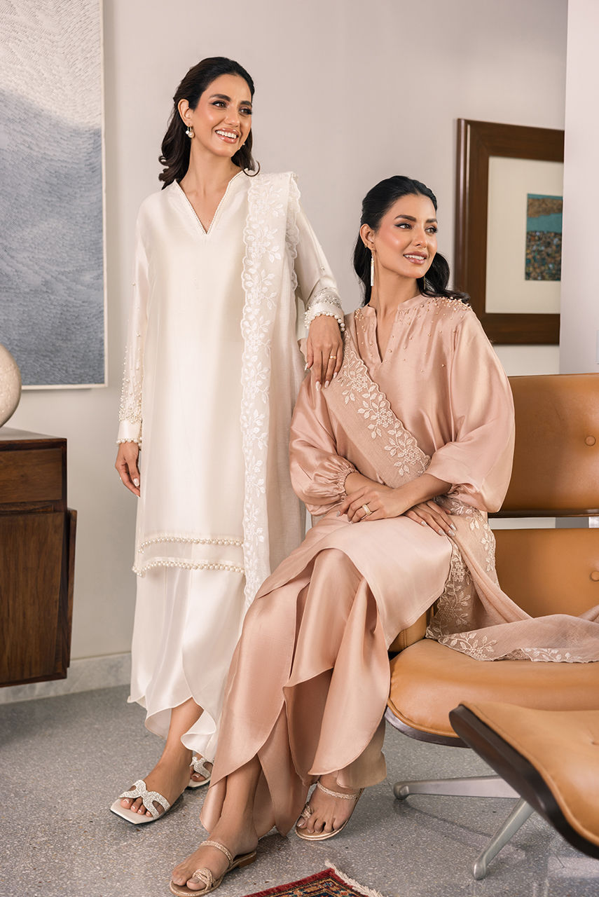 Deepak Perwani | Eid Edit 25 | Kut328 by Deepak Perwani - Designer Dress - Type: Ladies Clothes - Available at Libayah - 100% Original
