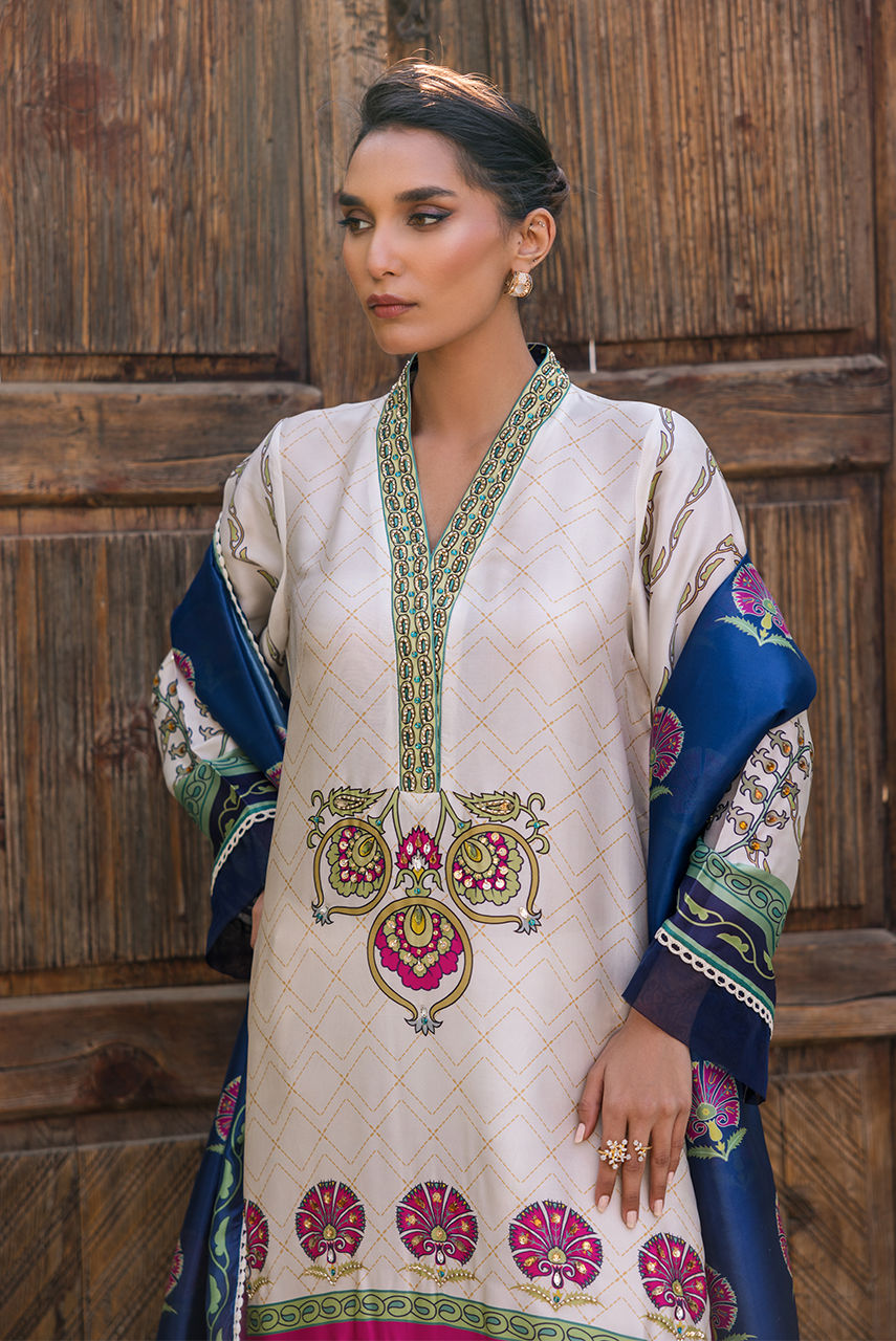 Deepak Perwani | Eid Edit 25 | KUD04 by Deepak Perwani - Designer Dress - Type: Ladies Clothes - Available at Libayah - 100% Original