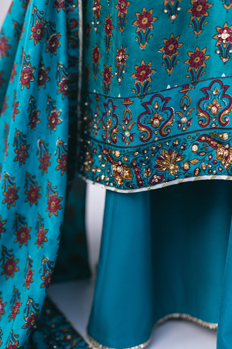 Ansab Jahangir | Luxe Pret Signature | ADAH by Ansab Jahangir - Designer Dress - Type: Luxury - Available at Libayah - 100% Original