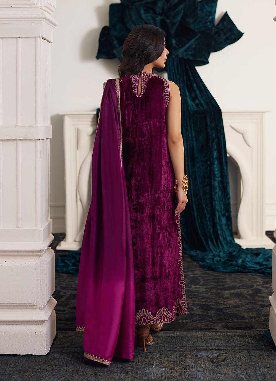 Farah Talib Aziz | Velvets The After Party | CHANTELLE SHIRT AND DUPATTA by Farah Talib Aziz - Designer Dress - Type: Ladies Clothes - Available at Libayah - 100% Original