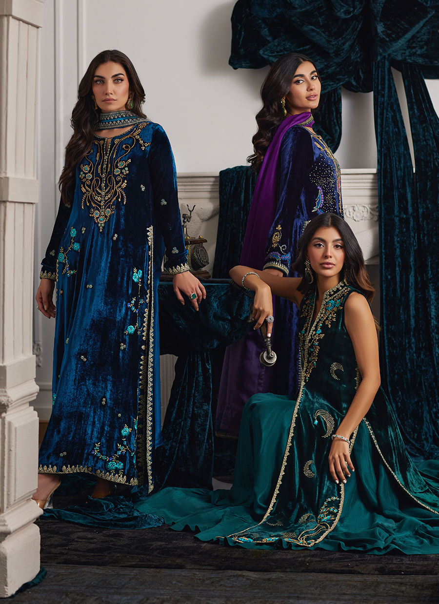Farah Talib Aziz | Velvets The After Party | DIO SHIRT AND DUPATTA by Farah Talib Aziz - Designer Dress - Type: Ladies Clothes - Available at Libayah - 100% Original