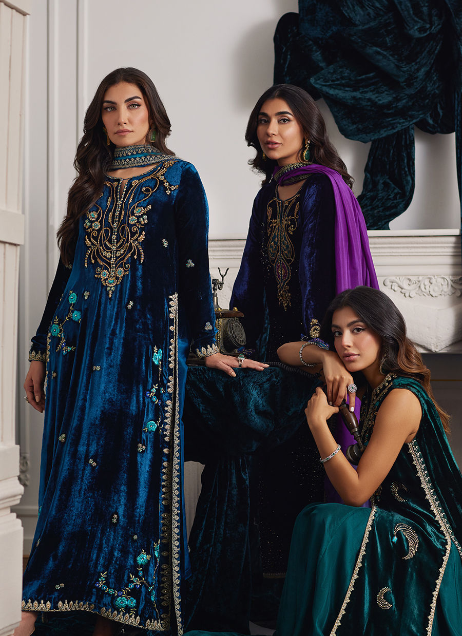 Farah Talib Aziz | Velvets The After Party | DIO SHIRT AND DUPATTA by Farah Talib Aziz - Designer Dress - Type: Ladies Clothes - Available at Libayah - 100% Original