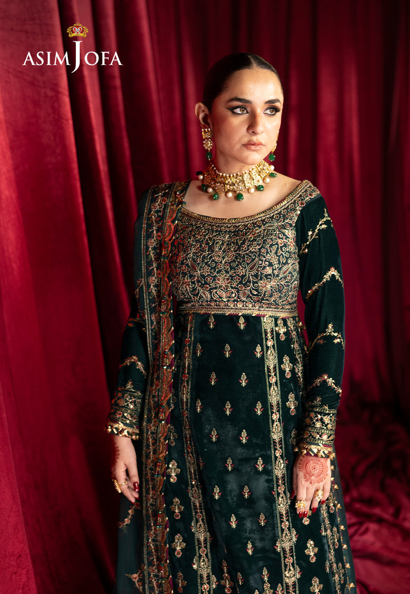 Asim Jofa | Makhmal Formals | AJMV-05 by Asim Jofa - Designer Dress - Type: Ladies Clothes - Available at Libayah - 100% Original