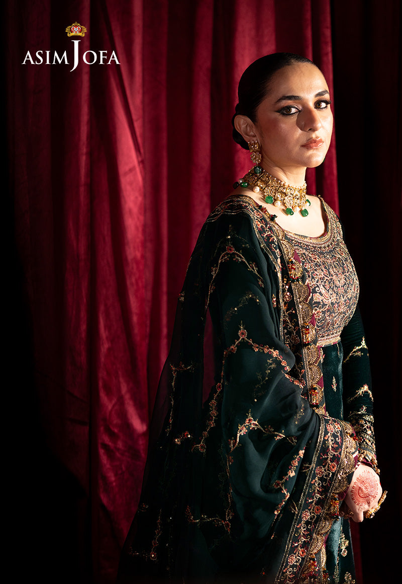 Asim Jofa | Makhmal Formals | AJMV-05 by Asim Jofa - Designer Dress - Type: Ladies Clothes - Available at Libayah - 100% Original
