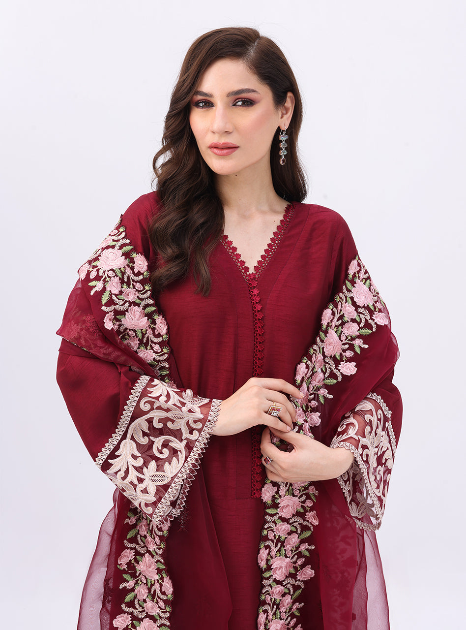 Zainab Chottani | Luxury Pret | DARK SUAVE by Zainab Chottani - Designer Dress - Type: Ladies Clothes - Available at Libayah - 100% Original