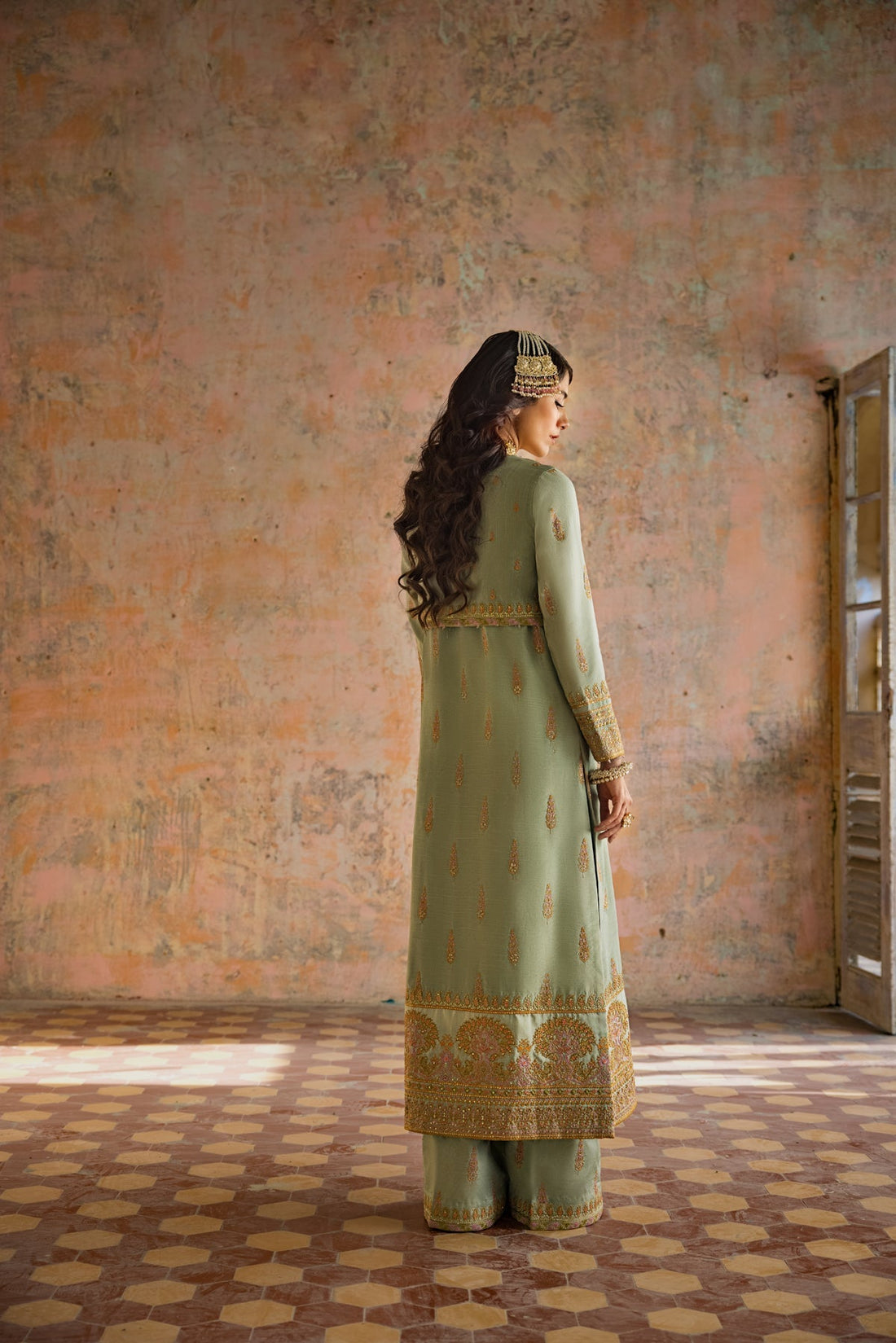 Erum Khan | Umaima Eid Edit | DARAKSHAN by Erum Khan - Designer Dress - Type: Ladies Clothes - Available at Libayah - 100% Original