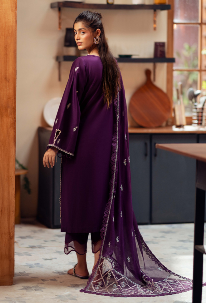 Humdum | Lala Rukh Lawn | Lalarukh - D05 by Humdum - Designer Dress - Type: Ladies Clothes - Available at Libayah - 100% Original