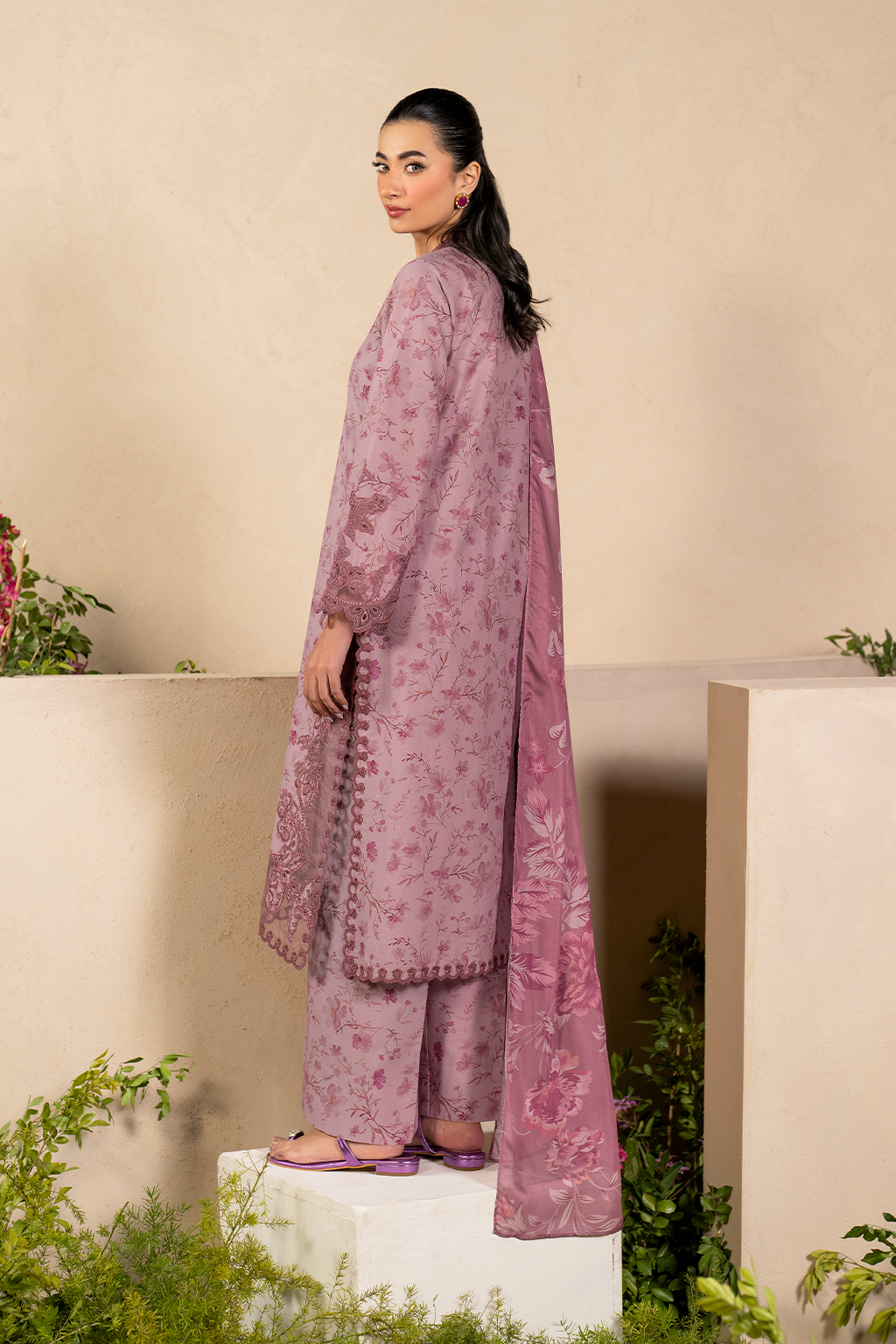 Iznik | Festive Lawn 25 | EFL-04 by Iznik - Designer Dress - Type: Ladies Clothes - Available at Libayah - 100% Original