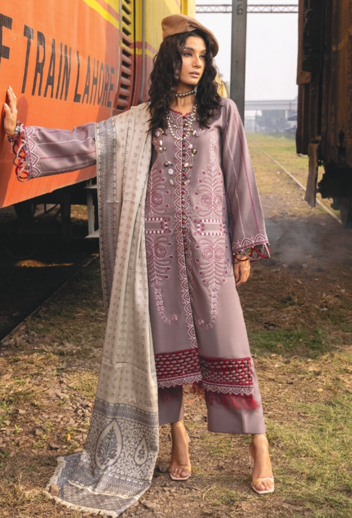 Humdum | Ragheer 24 | Rahgeer - D10 by Humdum - Designer Dress - Type: Ladies Clothes - Available at Libayah - 100% Original