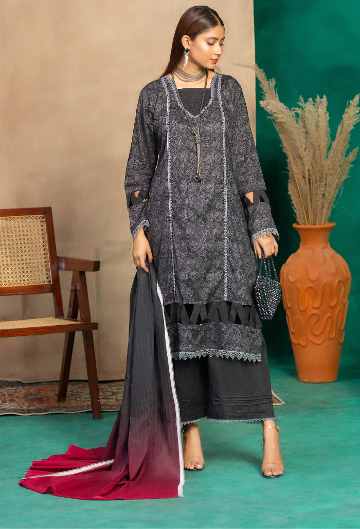 Humdum | AANGAN SS 24 | Aangan - D09 by HumDum - Designer Dress - Type: Ladies Clothes - Available at Libayah - 100% Original