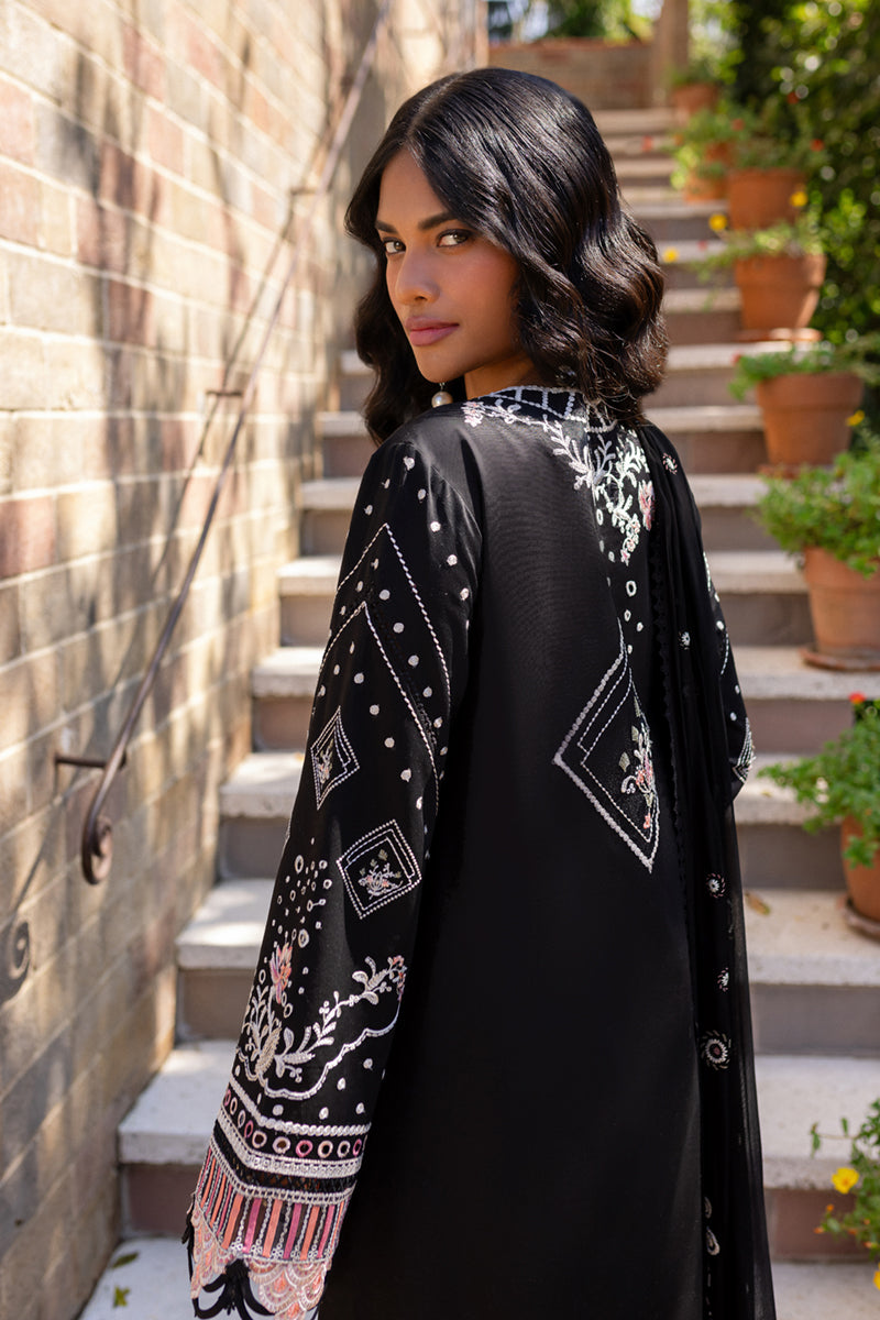Qalamkar | Q Line Lawn 25 | QM-04 Gigi by Qalamkar - Designer Dress - Type: Ladies Clothes - Available at Libayah - 100% Original