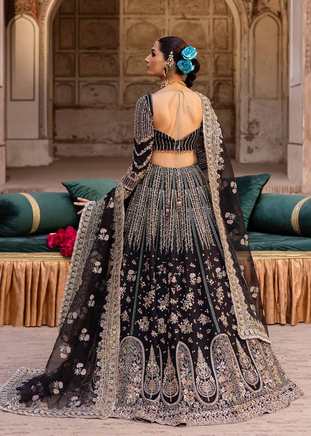 Akbar Aslam | Dastaan Luxury Formals | Nehaab by Akbar Aslam - Designer Dress - Type: Ladies Clothes - Available at Libayah - 100% Original