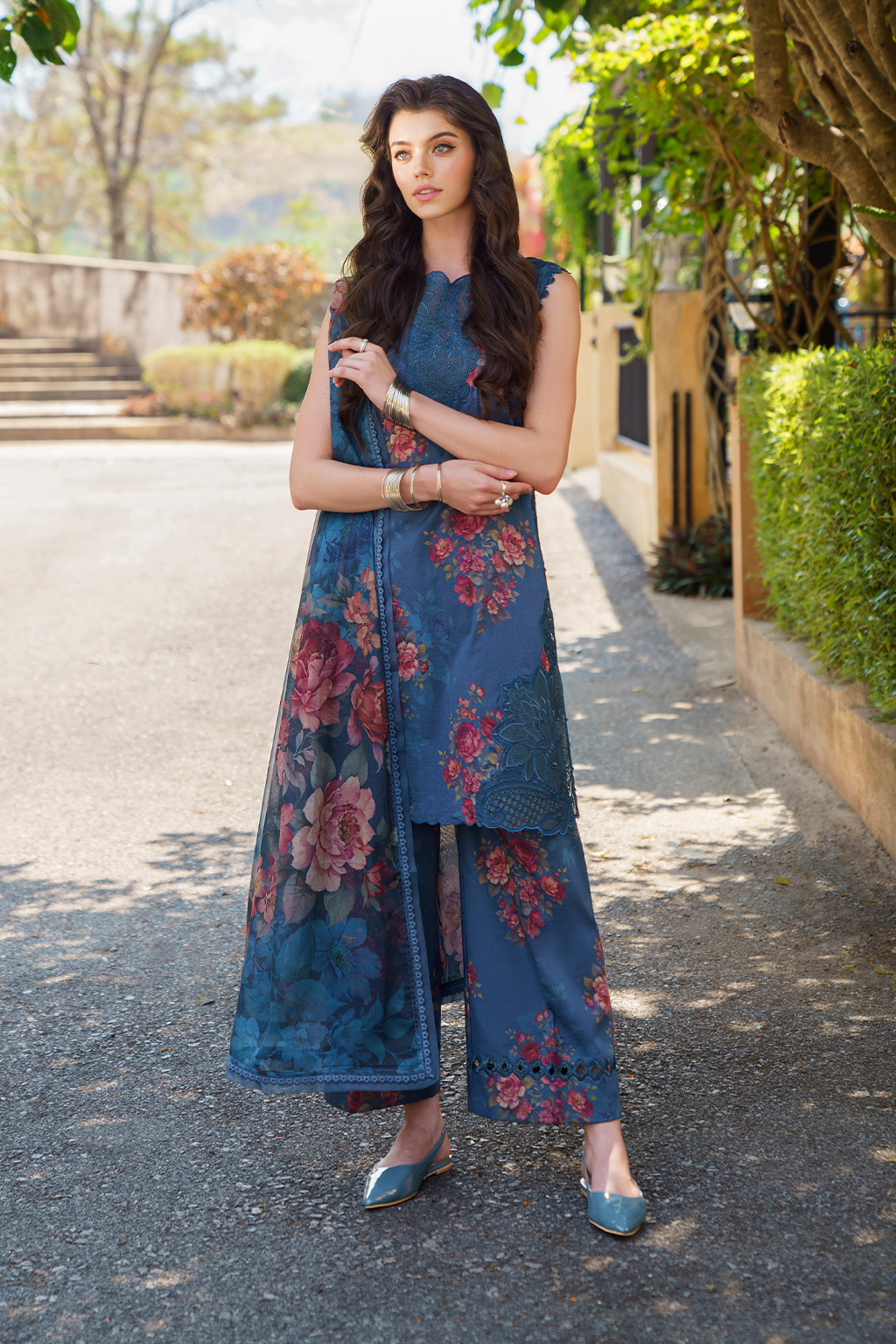 Iznik | Exclusive Lawn | UE-213 PRINTED LAWN by Iznik - Designer Dress - Type: Ladies Clothes - Available at Libayah - 100% Original