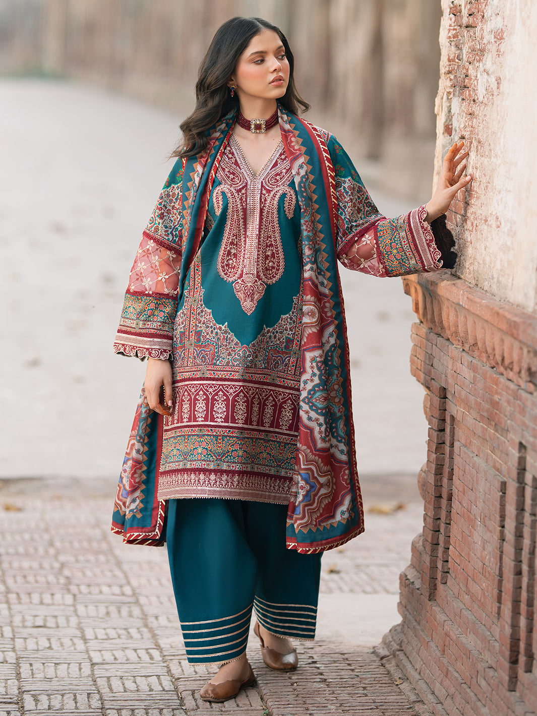 Bin Ilyas | Naqsh Naaz Luxury Lawn 25 | 2083 - B by Bin Ilyas - Designer Dress - Type: Ladies Clothes - Available at Libayah - 100% Original