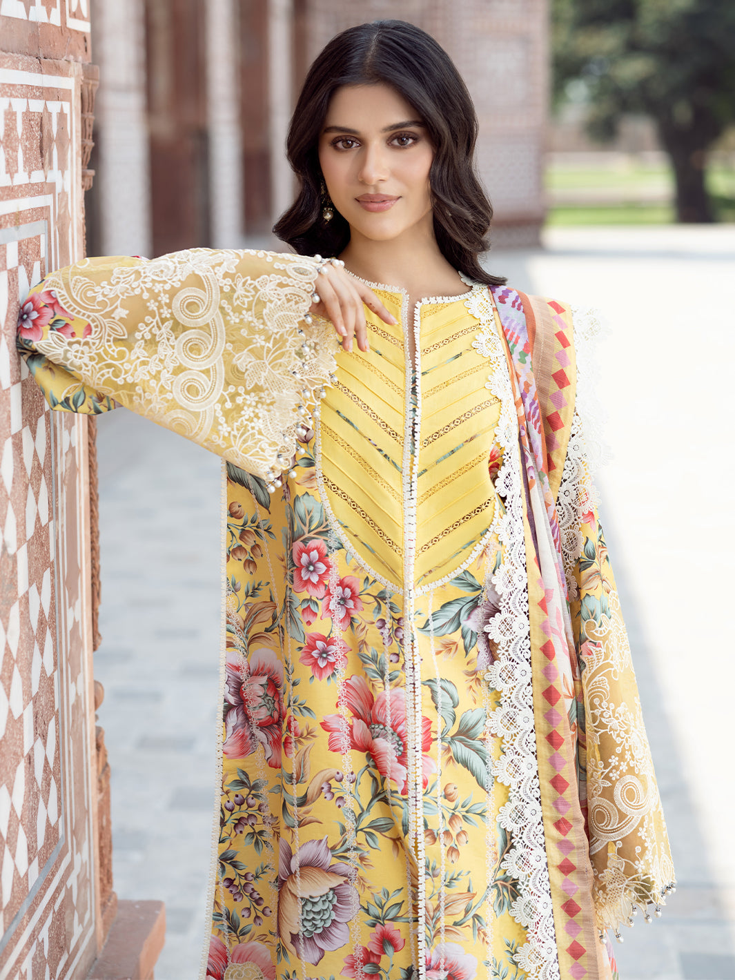 Bin Ilyas | Naqsh Naaz Luxury Lawn 25 | 2085 - A by Bin Ilyas - Designer Dress - Type: Ladies Clothes - Available at Libayah - 100% Original