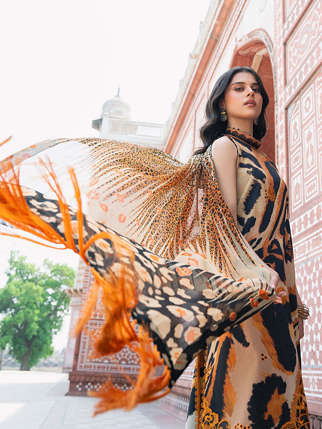 Bin Ilyas | Naqsh Naaz Luxury Lawn 25 | 2086 - B by Bin Ilyas - Designer Dress - Type: Ladies Clothes - Available at Libayah - 100% Original