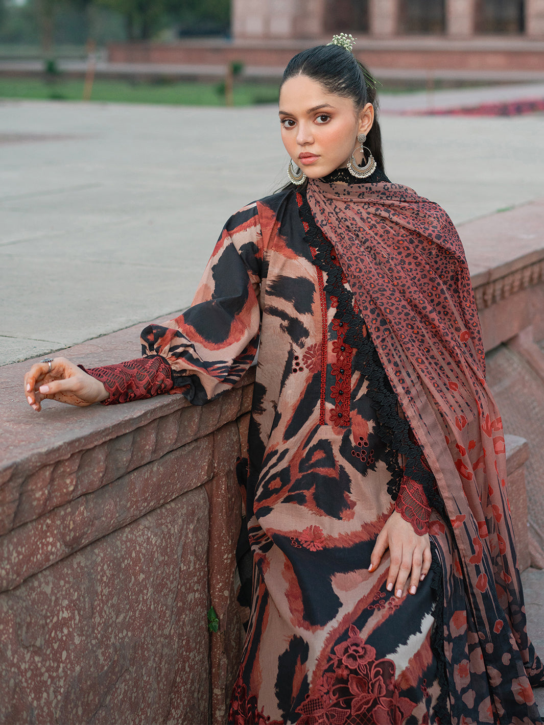 Bin Ilyas | Naqsh Naaz Luxury Lawn 25 | 2086 - C by Bin Ilyas - Designer Dress - Type: Ladies Clothes - Available at Libayah - 100% Original