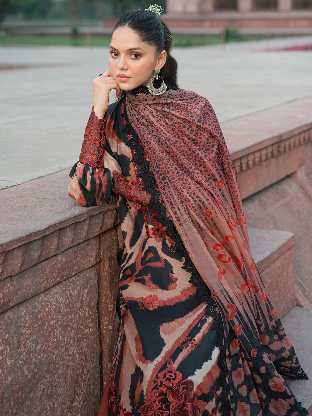 Bin Ilyas | Naqsh Naaz Luxury Lawn 25 | 2086 - C by Bin Ilyas - Designer Dress - Type: Ladies Clothes - Available at Libayah - 100% Original