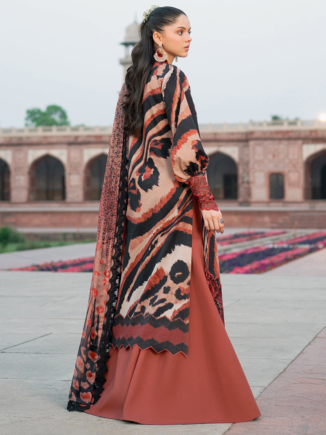 Bin Ilyas | Naqsh Naaz Luxury Lawn 25 | 2086 - C by Bin Ilyas - Designer Dress - Type: Ladies Clothes - Available at Libayah - 100% Original