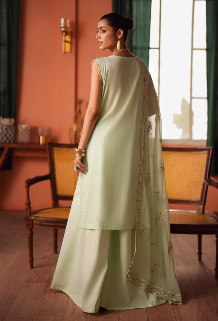 Humdum | Lala Rukh Lawn | Lalarukh - D07 by Humdum - Designer Dress - Type: Ladies Clothes - Available at Libayah - 100% Original