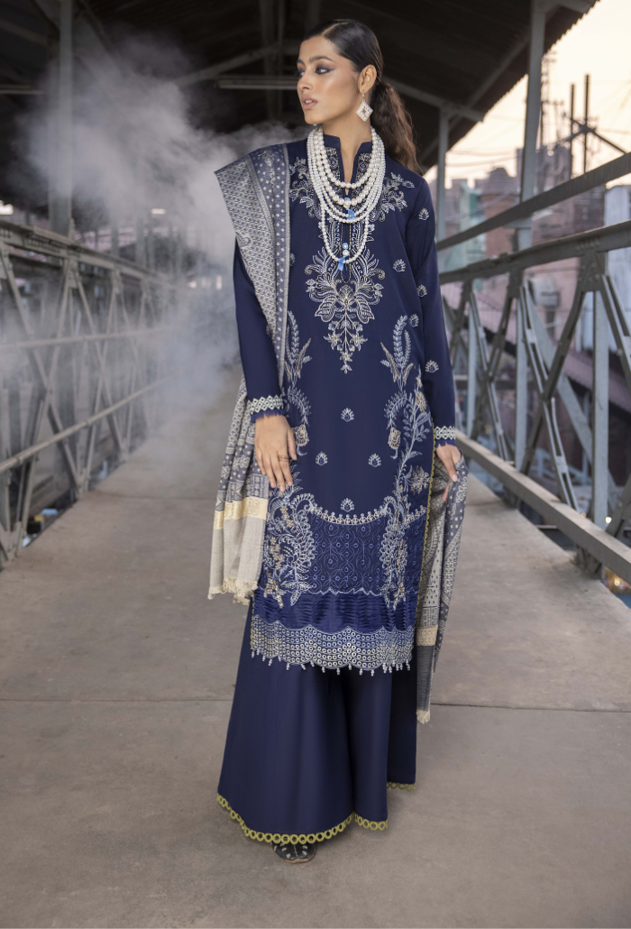 Humdum | Ragheer 24 | Rahgeer - D05 by Humdum - Designer Dress - Type: Ladies Clothes - Available at Libayah - 100% Original