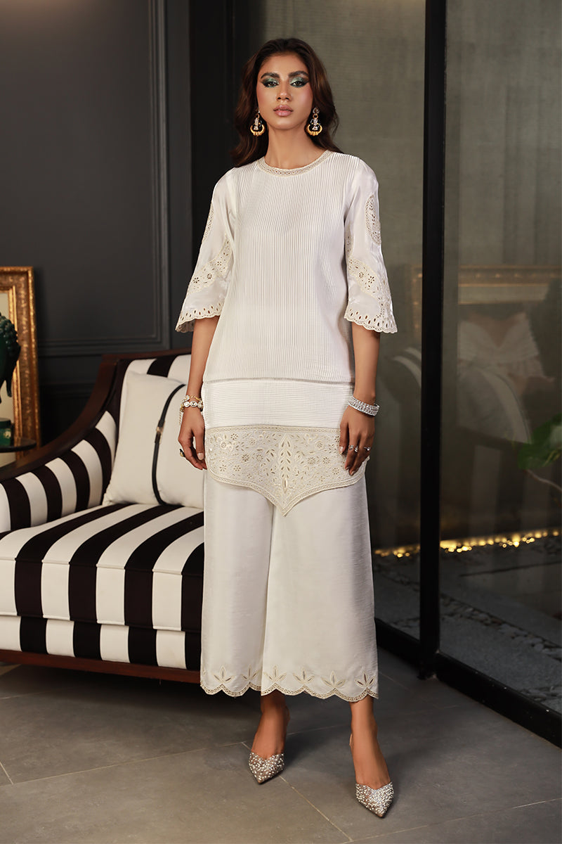 Wardha Saleem | Luxury Pret Traditional Wear | DALE by Wardha Saleem - Designer Dress - Type: Ladies Clothes - Available at Libayah - 100% Original