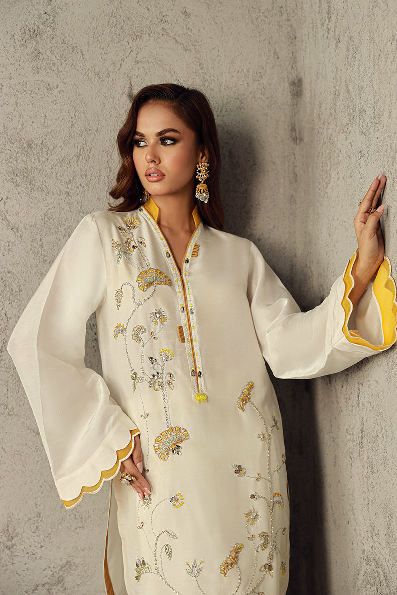Wardha Saleem | Luxury Pret Traditional Wear | SUHA by Wardha Saleem - Designer Dress - Type: Ladies Clothes - Available at Libayah - 100% Original