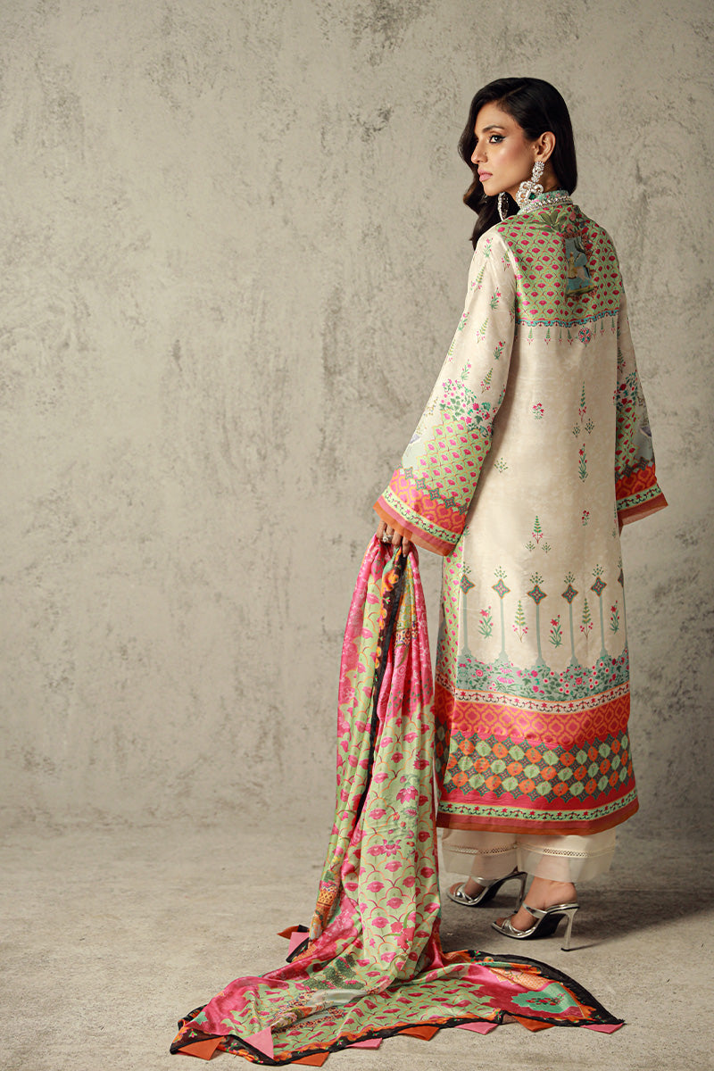 Wardha Saleem | Luxury Pret Traditional Wear | SARA by Wardha Saleem - Designer Dress - Type: Ladies Clothes - Available at Libayah - 100% Original