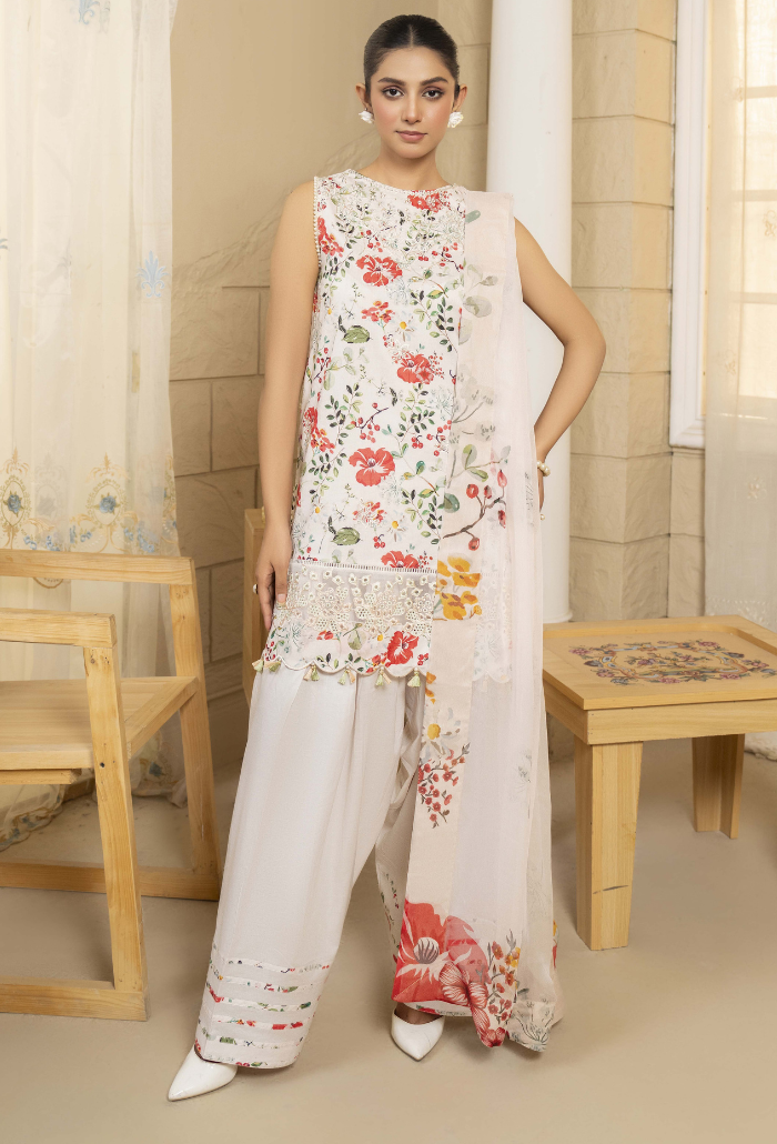 Humdum | Senora Lawn 25 | Senora - D05 by Humdum - Designer Dress - Type: Ladies Clothes - Available at Libayah - 100% Original