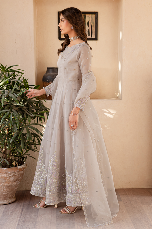 Emaan Adeel | Noore Festive Formals | SORAYA by Emaan Adeel - Designer Dress - Type: Ladies Clothes - Available at Libayah - 100% Original