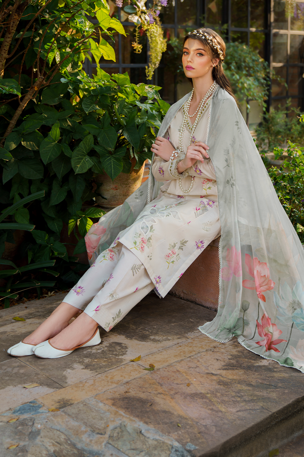 Iznik | Exclusive Lawn | UE-236 PRINTED LAWN by Iznik - Designer Dress - Type: Ladies Clothes - Available at Libayah - 100% Original