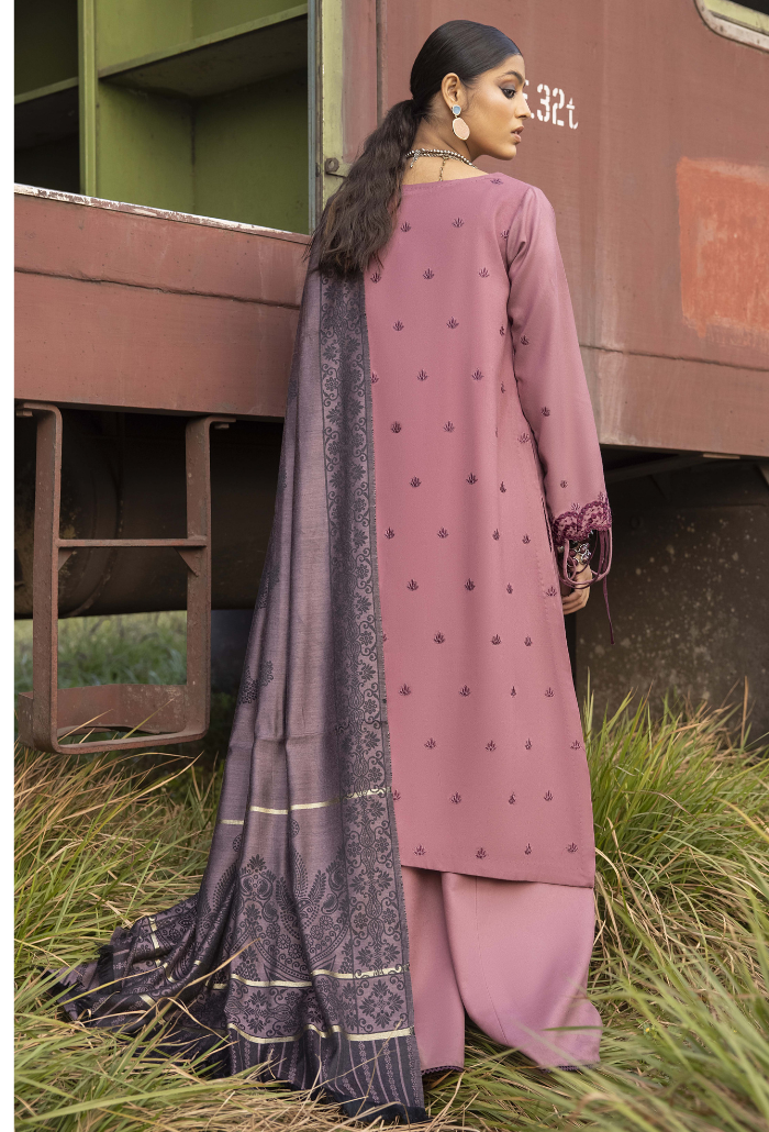 Humdum | Ragheer 24 | Rahgeer - D01 by Humdum - Designer Dress - Type: Ladies Clothes - Available at Libayah - 100% Original