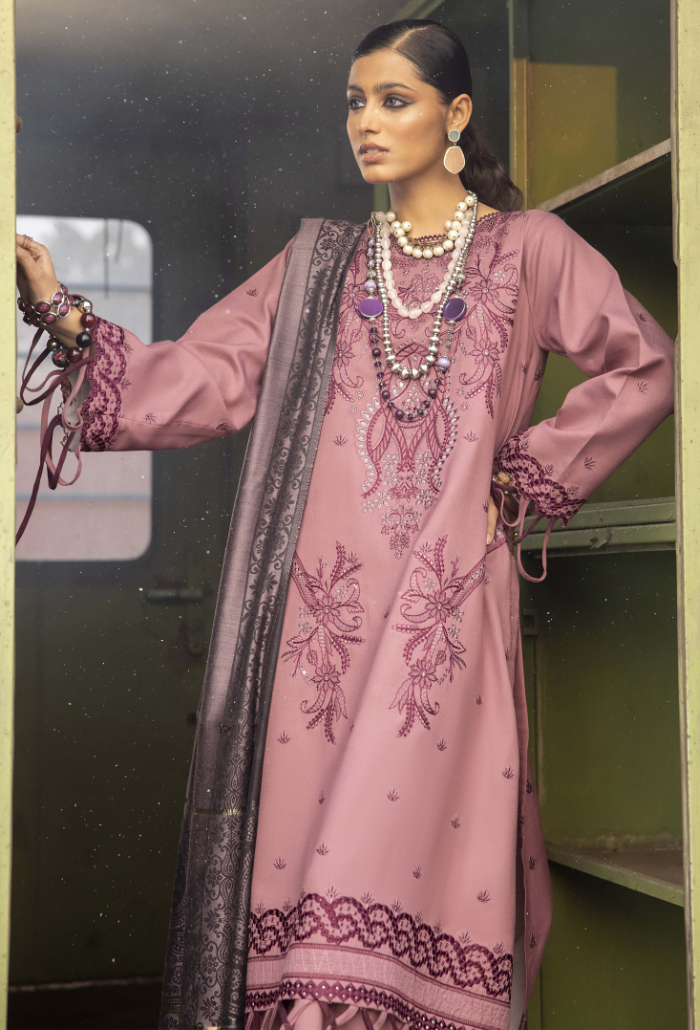 Humdum | Ragheer 24 | Rahgeer - D01 by Humdum - Designer Dress - Type: Ladies Clothes - Available at Libayah - 100% Original